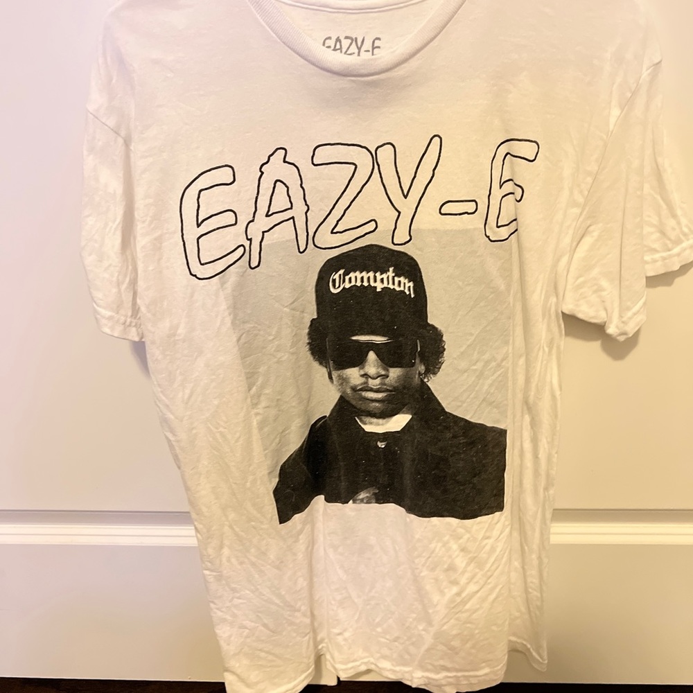 Vintage eazy e Wutang clan tee